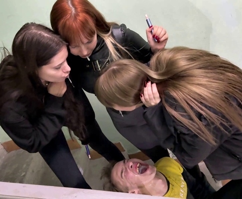 They Spitting in Loser Neighbor's Mouth On Public Stairs